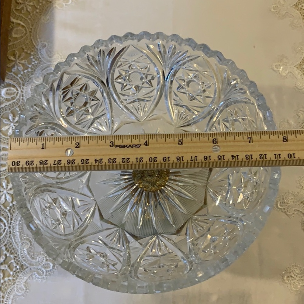 Crystal/marble serving bowl with gold accent - Picture 3 of 3